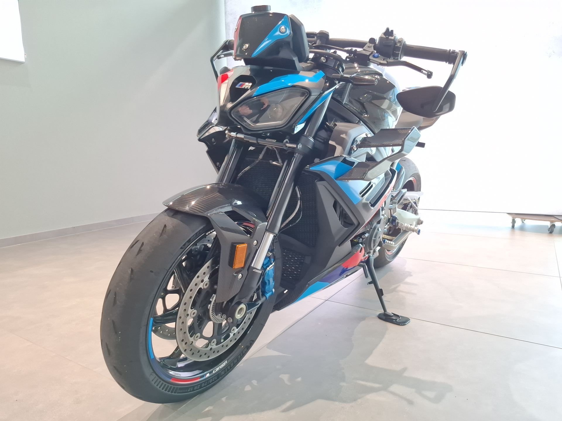 BMW  M 1000 R Competition Ilmberger Carbon Bugspoiler (Bild 4)