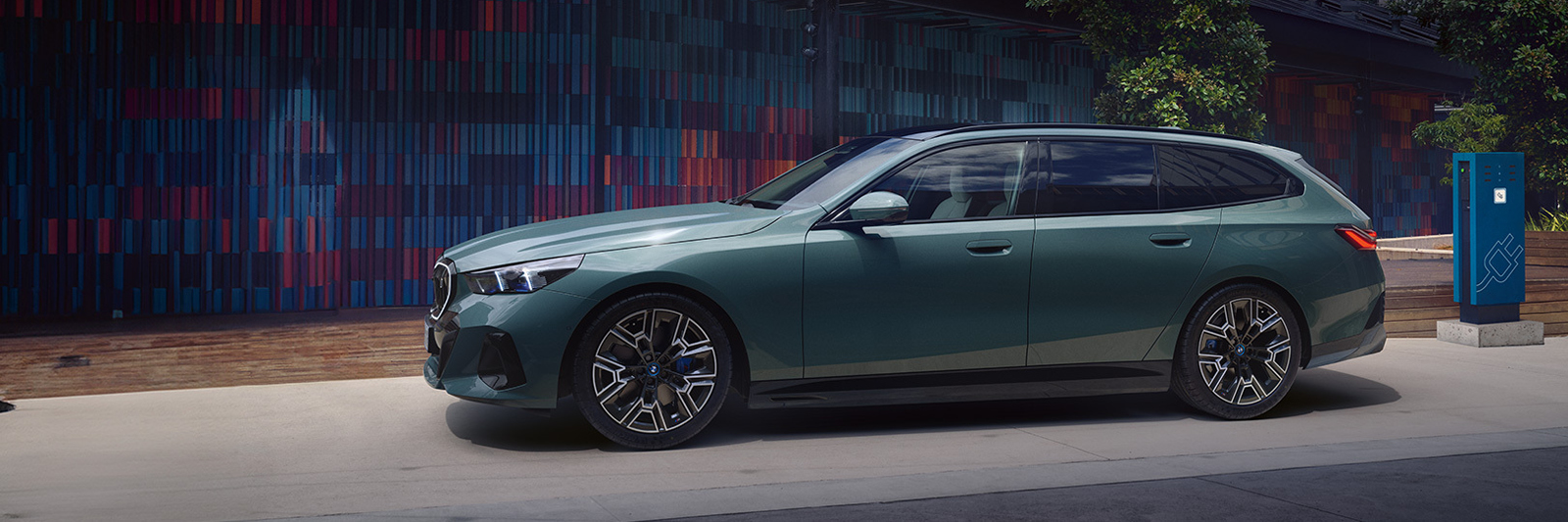 BMW i5 Touring